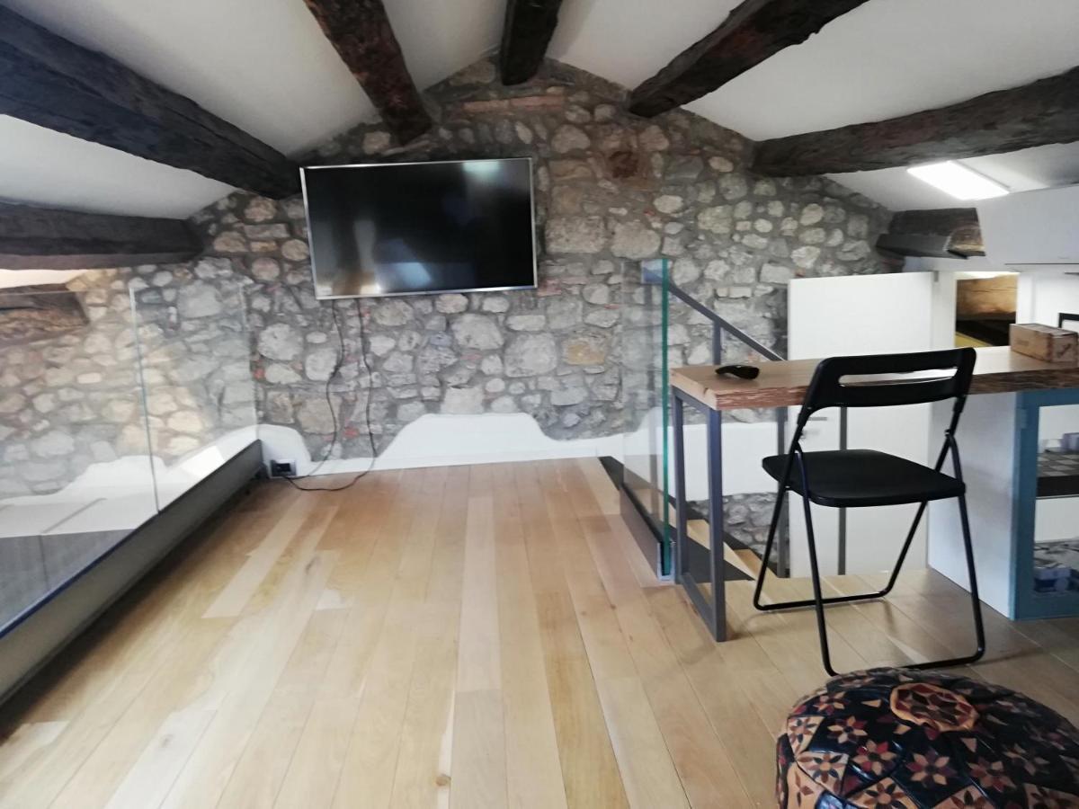 Loft In Piazza Con Soppalco Apartment Cividale del Friuli Екстериор снимка