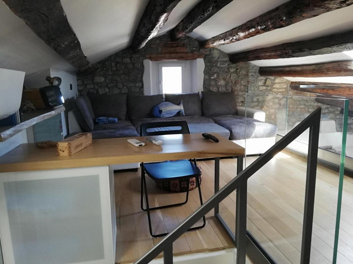 Loft In Piazza Con Soppalco Apartment Cividale del Friuli Екстериор снимка