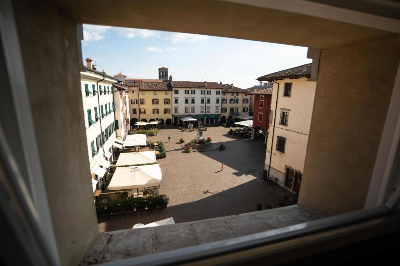 Loft In Piazza Con Soppalco Apartment Cividale del Friuli Екстериор снимка