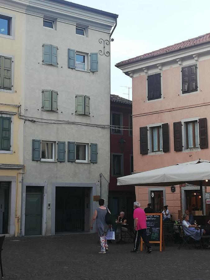 Loft In Piazza Con Soppalco Apartment Cividale del Friuli Екстериор снимка